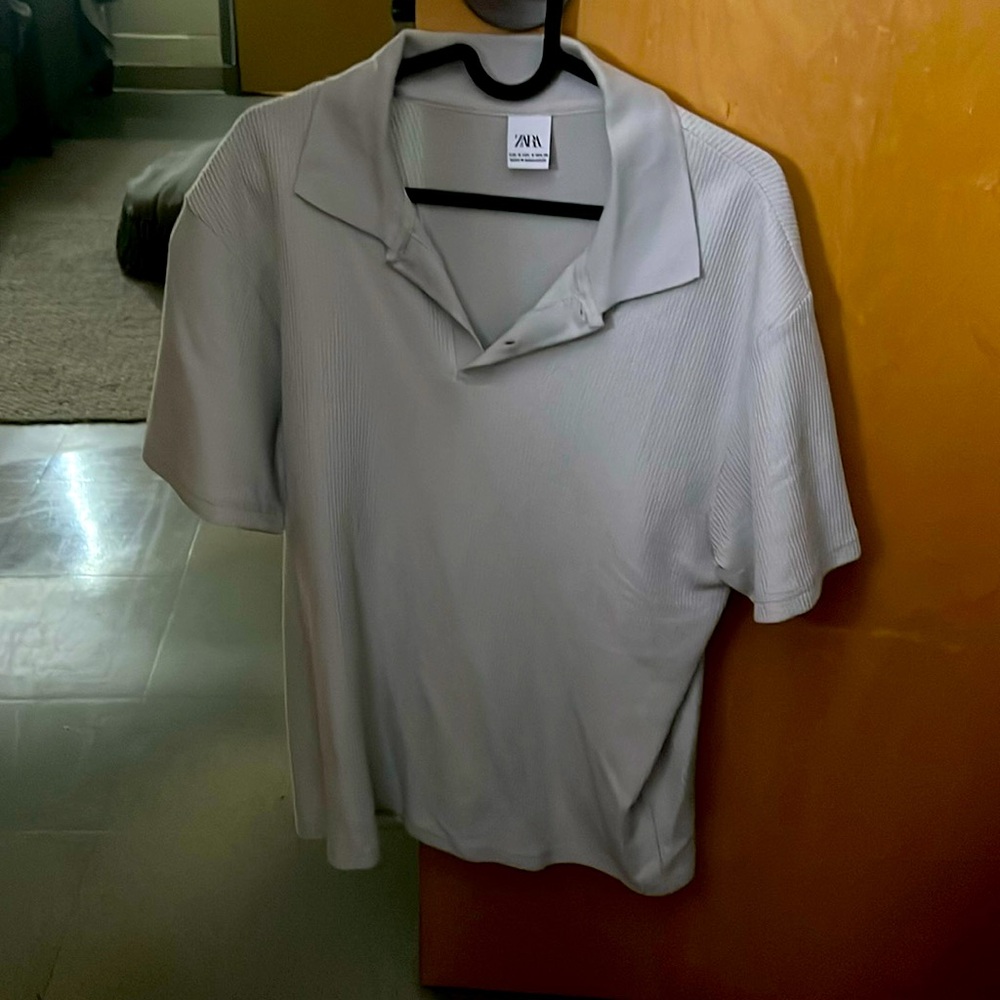Zara Ribbed Gray Polo Old Money Style